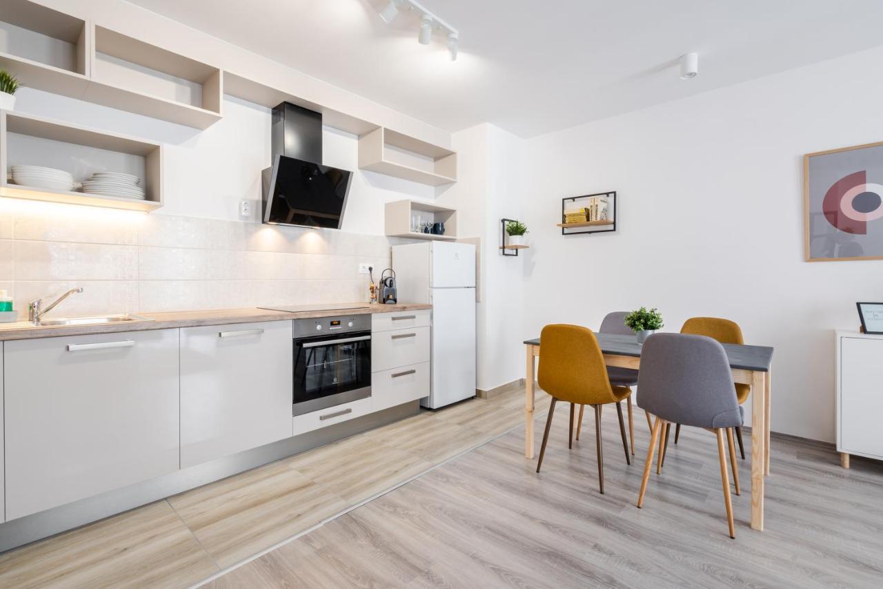 Szabolcs Apartments บูดาเปสต์ ภายนอก รูปภาพ